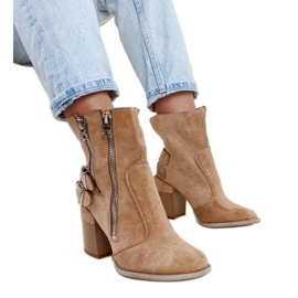 Bézs színű magas csizma dekoratív cipzárral Inel barna