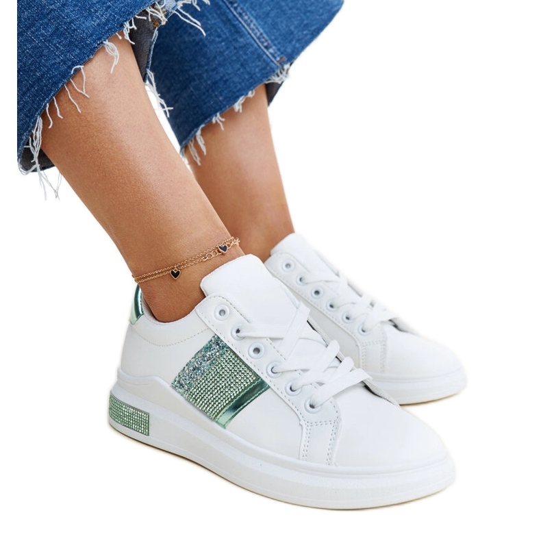 Fehér és zöld Giulia tornacipő strasszokkal Fehér és zöld Giulia tornacipő strasszokkal