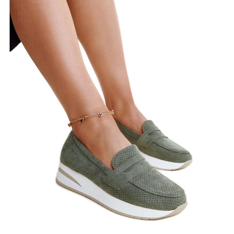 Zöld perforált Muna cipő