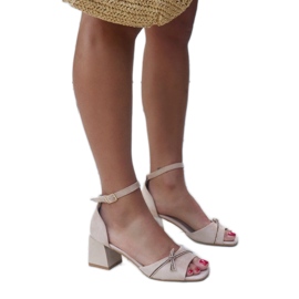 Magas sarkú szandál Asila bőr talpbetéttel bézs Magas sarkú szandál Asila bőr talpbetéttel bézs