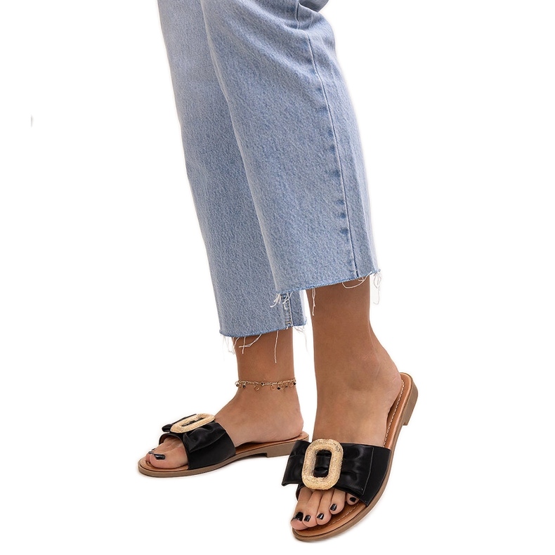 Fekete flip-flop Limera csattal