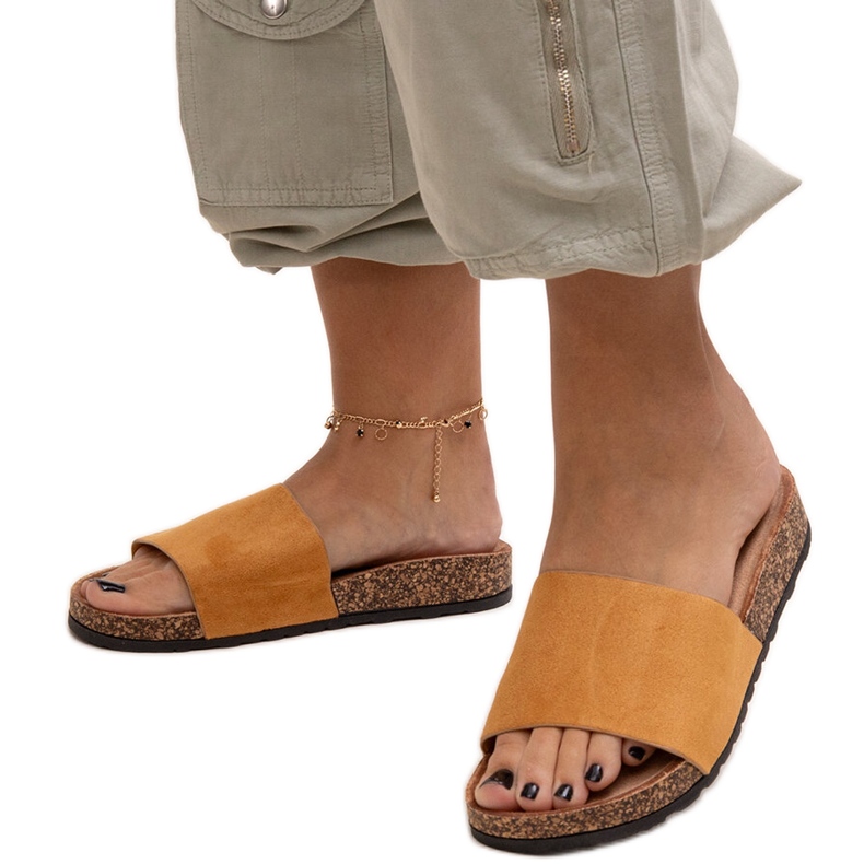 Klasszikus papucs Matilte parafa talppal barna