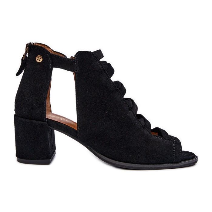 Velúr női magassarkú szandál Maciejka 06456-01 fekete