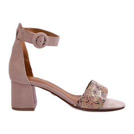 Velúr magassarkú szandál Maciejka 04141-49 bézs