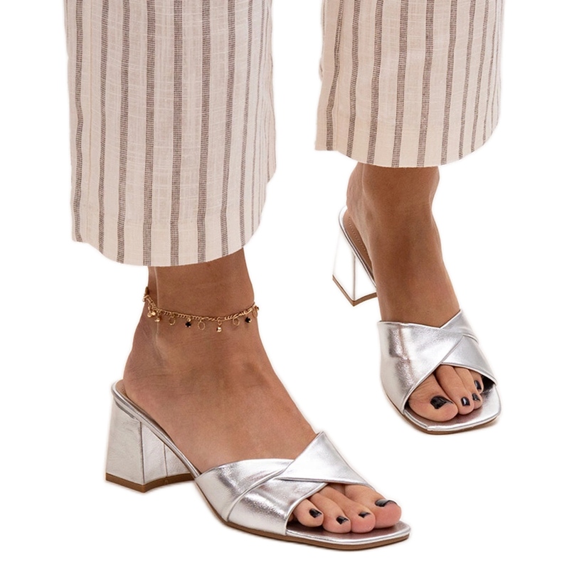 Ezüst Fanan magassarkú papucs