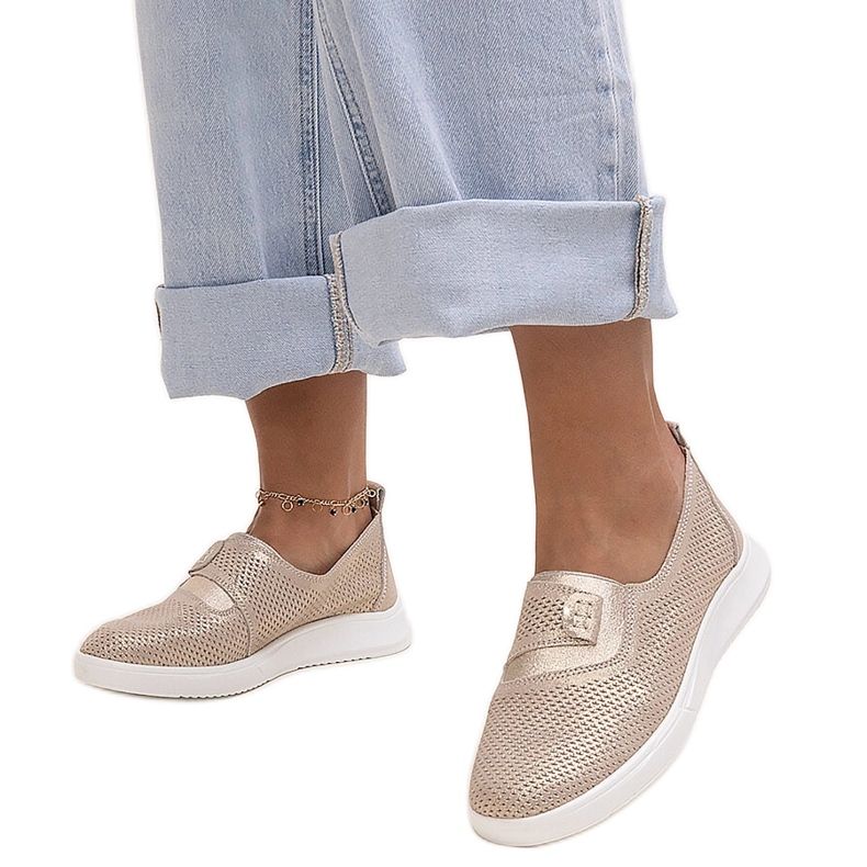 Ethels arany perforált bőr tornacipő aranysárga