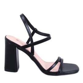 Borelli Fekete stabil sarkú szandál