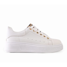 Fehér tornacipő szemet gyönyörködtető Asmait díszítéssel Fehér tornacipő szemet gyönyörködtető Asmait díszítéssel