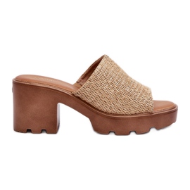 Bézs Titantha női papucs, fonott magassarkúval