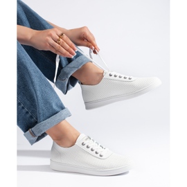 Női klasszikus fehér tornacipő