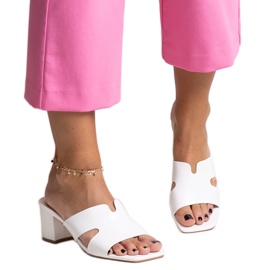 Fehér magassarkú papucs nyitott sarokkal, Anatolia öko bőr Fehér magassarkú papucs nyitott sarokkal, Anatolia öko bőr