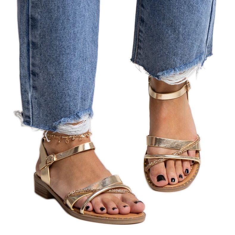 Arany magas sarkú szandál Elanoria cirkóniákkal aranysárga