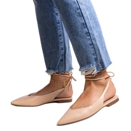 Batra eco bőrből készült, megkötött bézs balettlapok