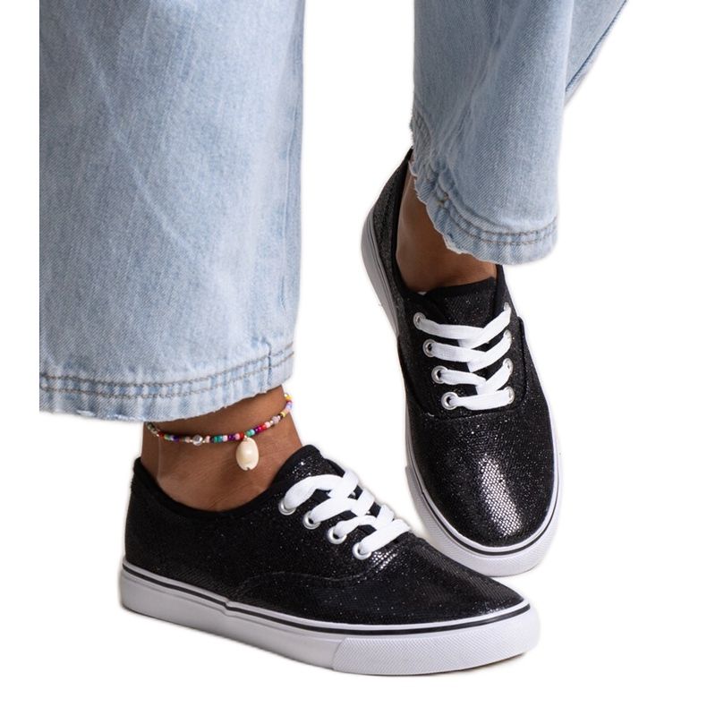 Merri fekete fényes tornacipő