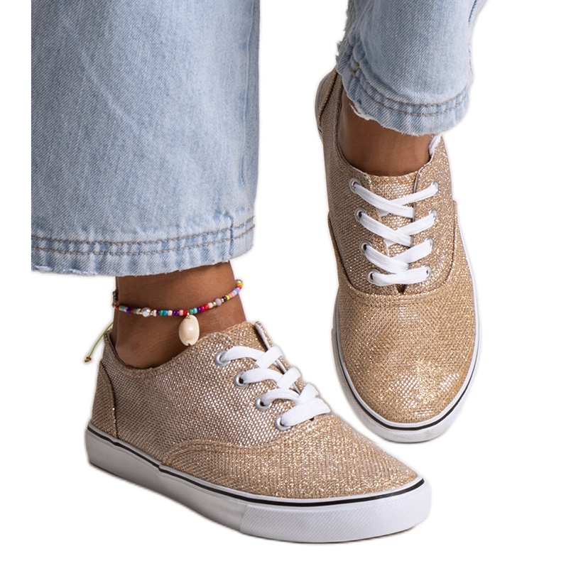 Arany fényes Carroline tornacipő aranysárga