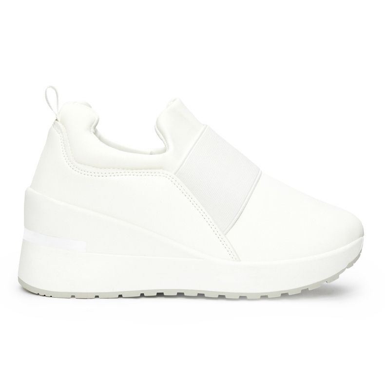 Női fehér tornacipő