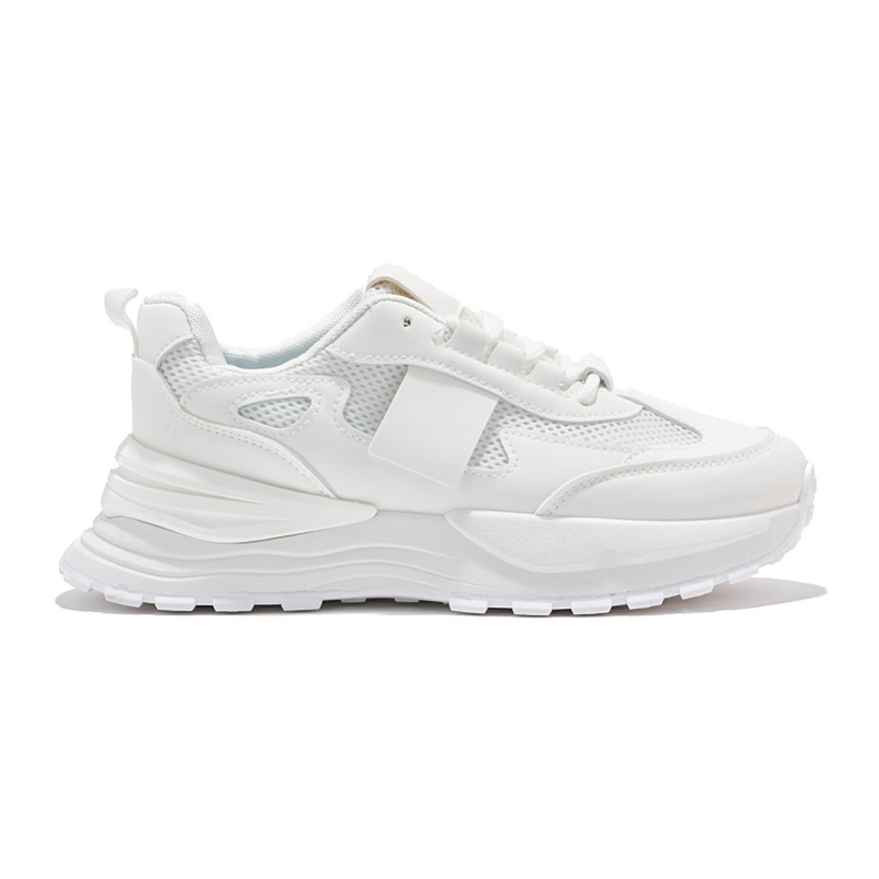 Női fehér tornacipő