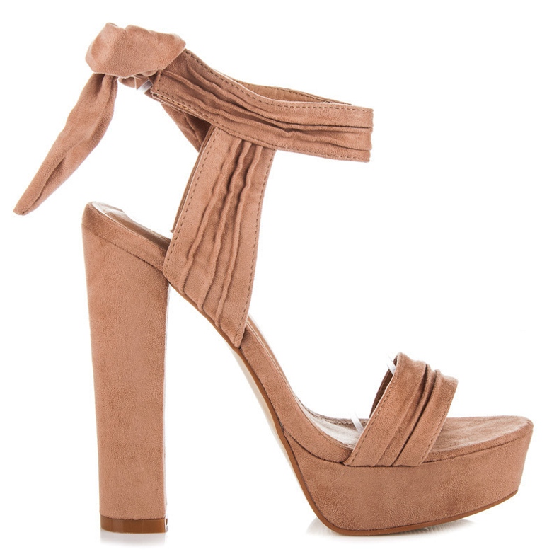 Comer Szandál A Platformon Kötéssel barna Comer Szandál A Platformon Kötéssel barna