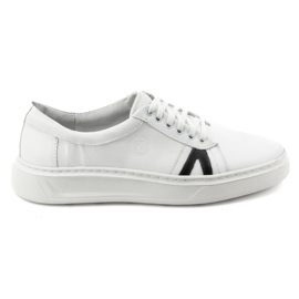 KOMODO Férfi alkalmi bőrcipő 910/2 fehér