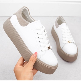 Fehér Filippo DP6119 női bőr sportcipő a platformon