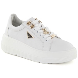 Fehér női bőrcipő a Filippo DP6382 platformon Fehér női bőrcipő a Filippo DP6382 platformon