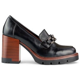 Fekete mokaszin vastagabb sarokkal és alacsony cipővel