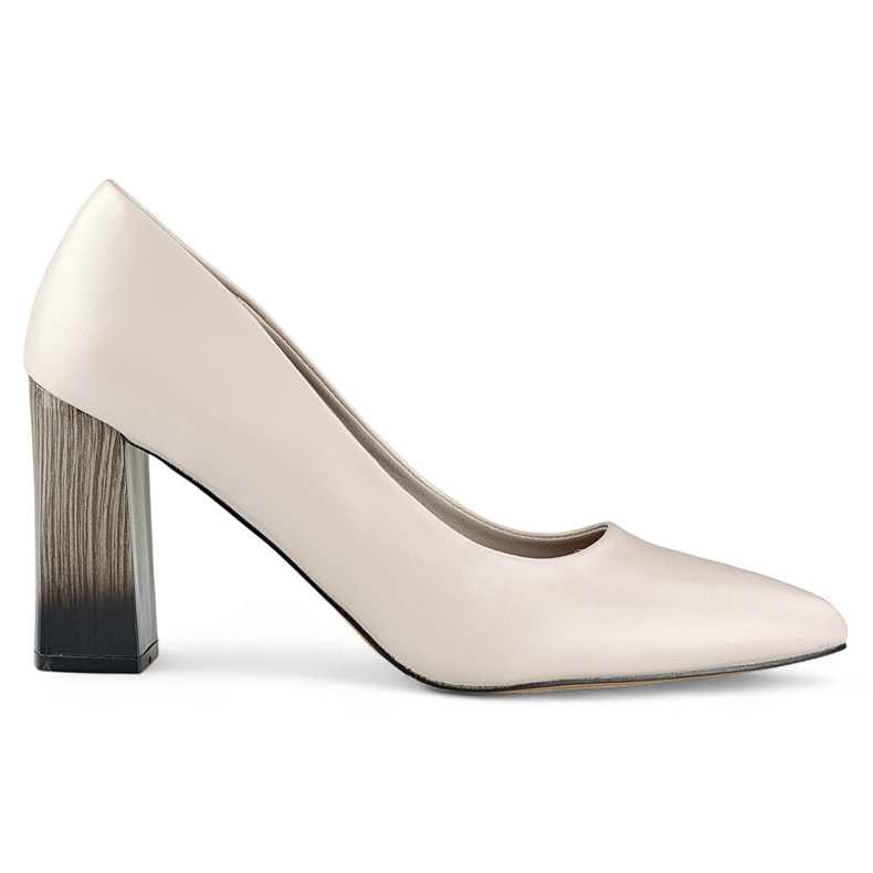 Bézs színű, magas sarkú pumpák bőr talpbetéttel