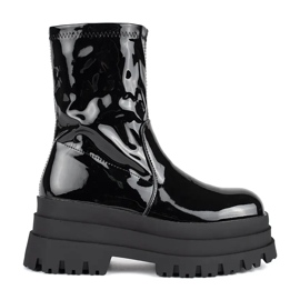 Patent fekete bokacsizma magas platformon Patent fekete bokacsizma magas platformon