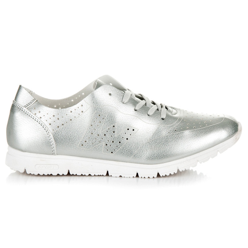 Ezüst cipők szürke