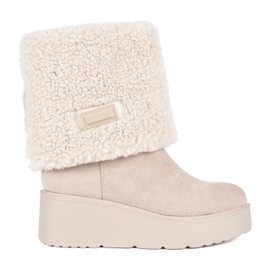 Seastar Bézs színű hőszigetelt női ékcsizma Seastar Bézs színű hőszigetelt női ékcsizma