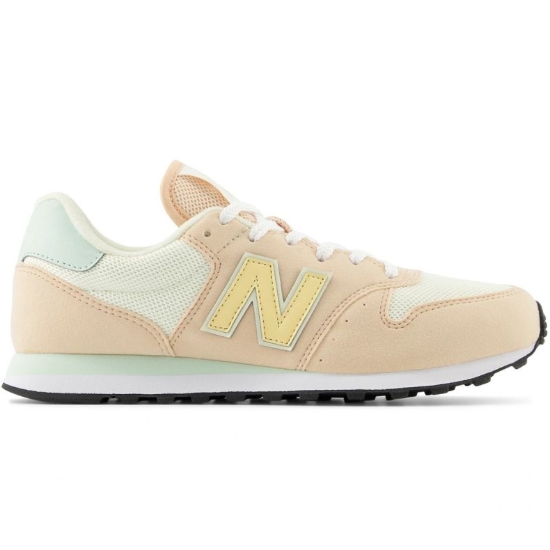 New Balance GW500FG2 sportcipő bézs