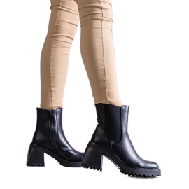 Fekete női bokacsizma Ariane öko bőrből