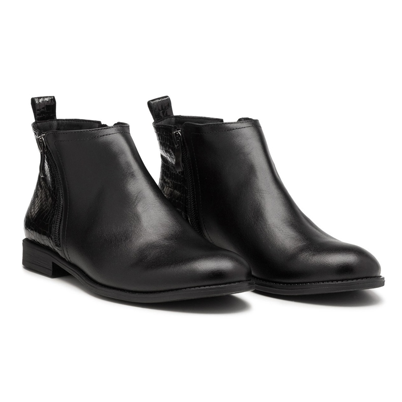 BUTDAM Btz Aurora fekete bőr lapos sarkú őszi csizma