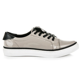 Betler Gyémánt lakkozott tornacipő szürke Betler Gyémánt lakkozott tornacipő szürke