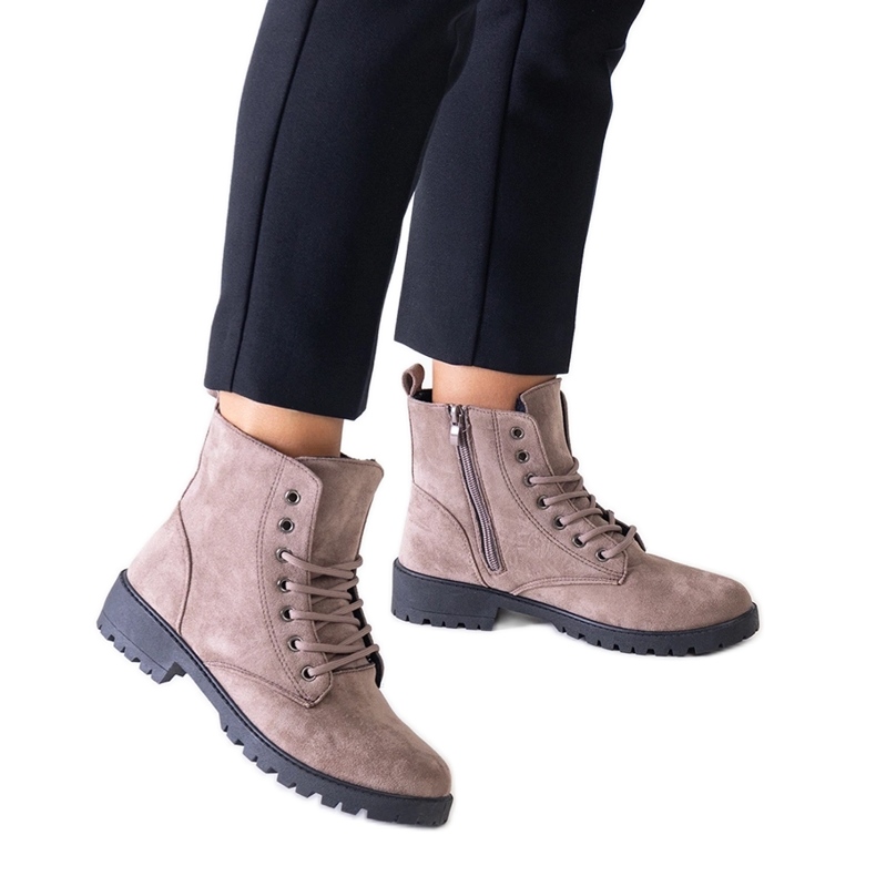 Barna, öko-velúr munkáscsizma a Barosa platformon