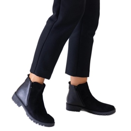 Fekete platformos bokacsizma Kirla öko-velúrból