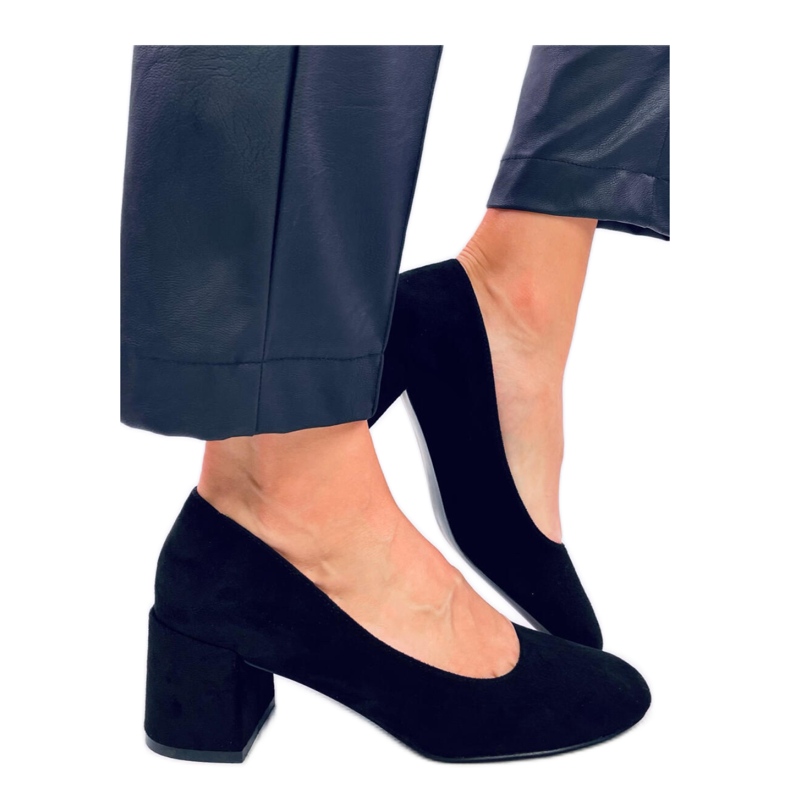 Fredette Black kényelmes sarokpumpák fekete