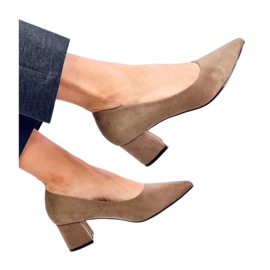 Khaki alacsony sarkú pumpák barna Khaki alacsony sarkú pumpák barna