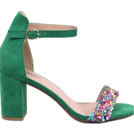 Valentine Green magas sarkú kövekkel díszített szandál - Inello zöld