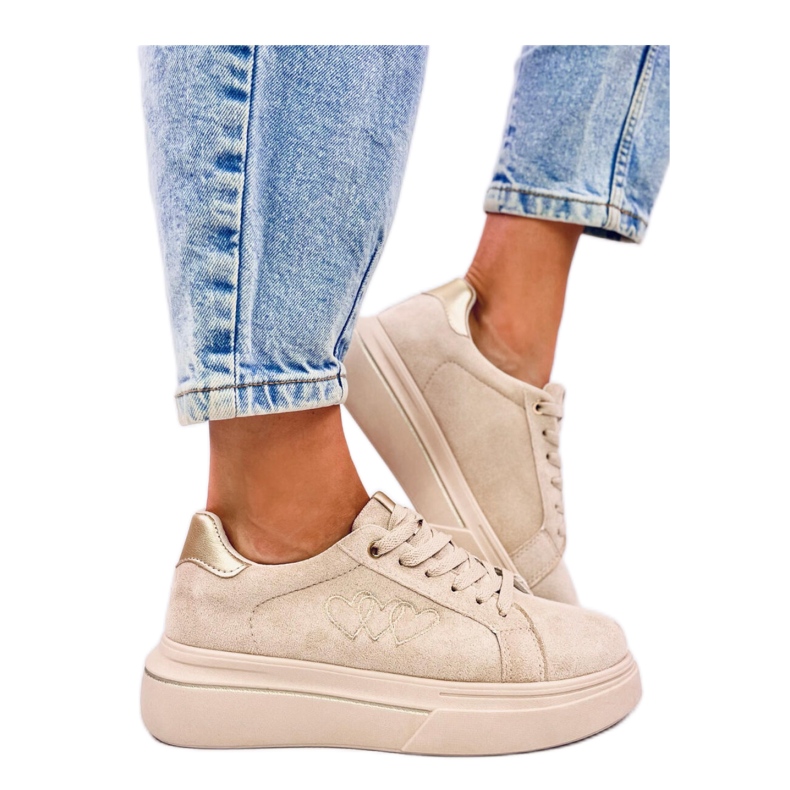 Pasztell színű női tornacipő Akins Khaki - Inello bézs Pasztell színű női tornacipő Akins Khaki - Inello bézs