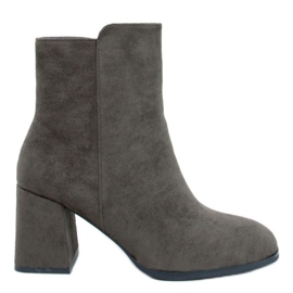 Weish DK.GREEN sima magas sarkú bokacsizma - Inello zöld Weish DK.GREEN sima magas sarkú bokacsizma - Inello zöld