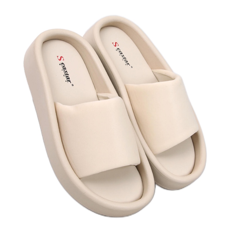 Fontes Beige puha női szandál - Inello bézs