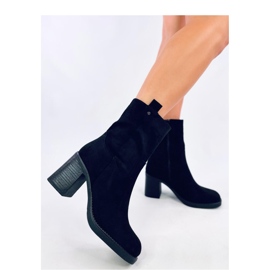 Salifi Fekete széles sarkú bokacsizma - Inello