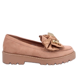 Pennsy Camel mokaszinok dekoratív mackóval - Inello barna