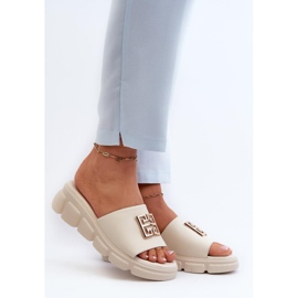 Step in style Szandál flip-flop Vinceza 41444 bézs modell - Lépjen stílusosan