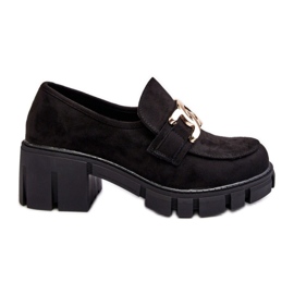 Női magas sarkú cipő fekete díszítéssel Női magas sarkú cipő fekete díszítéssel