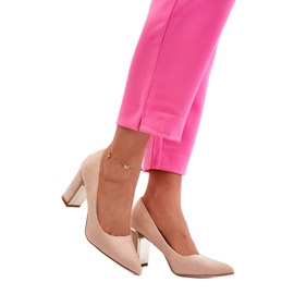 Bézs velúr szivattyúk Bézs velúr szivattyúk