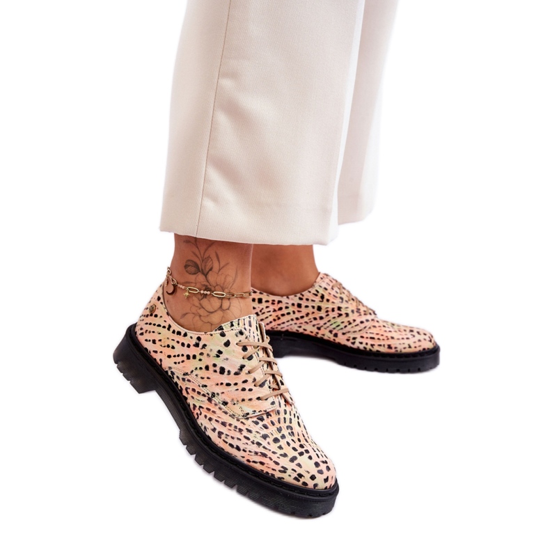 Step in style Oxford cipő Maciejka 04087-18 modell narancs/fekete - Lépj stílusosan narancssárga