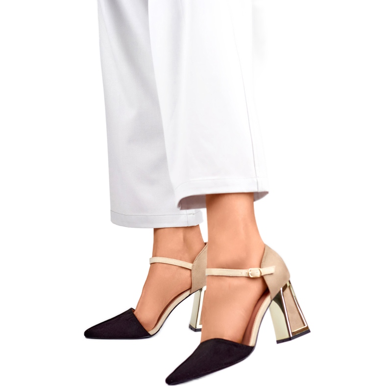 Női szandál 8338-268B bézs és fekete