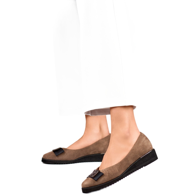 Női szivattyúk masnival GD-FL766T Taupe barna Női szivattyúk masnival GD-FL766T Taupe barna